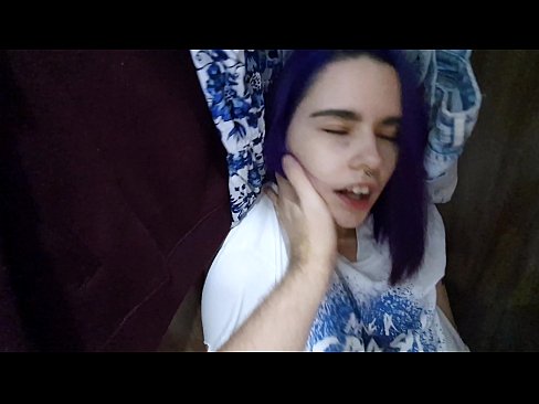 ❤️ Na maua lo'u tuafafine i totonu o le kapoti ma fesoasoani ia te ia e fa'ama i le sm.sexygirlspics-com.ru
